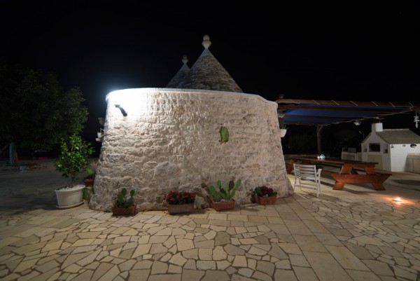 Il trullo di notte